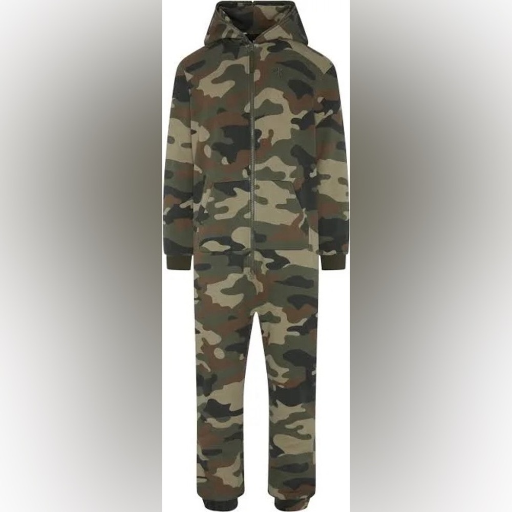 Onepiece woman’s camo onesie size small